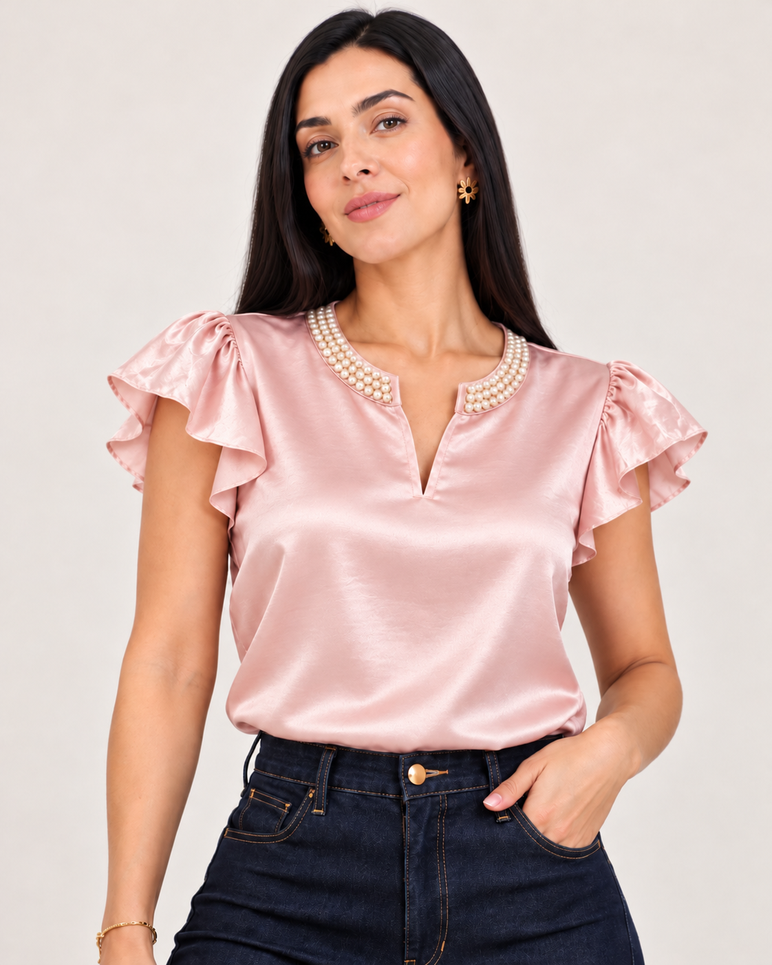 Camisa Comper Rosa, vista frontal, mangas con volantes y cuello con perlas decorativas