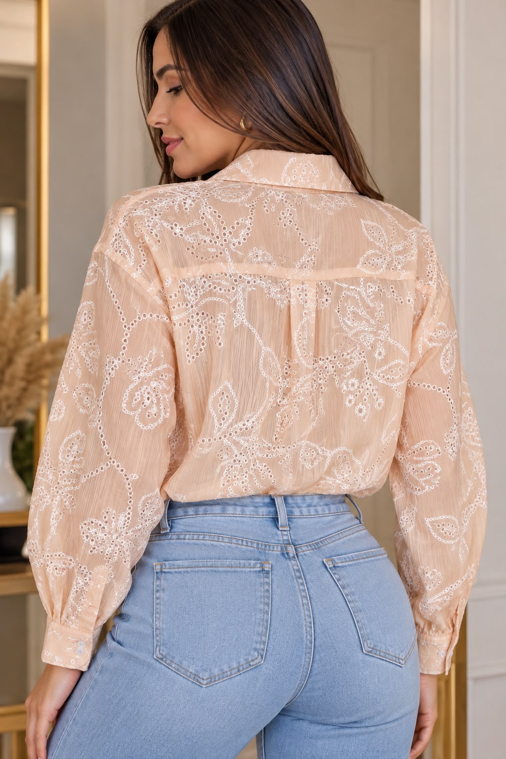 Camisa Orquídea Curuba, vista espalda